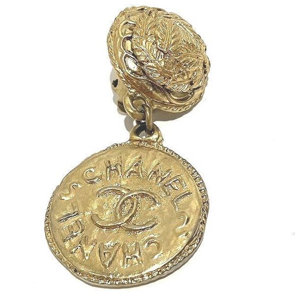 Chanel Coin Motif Earrings - Picture 2 of 6